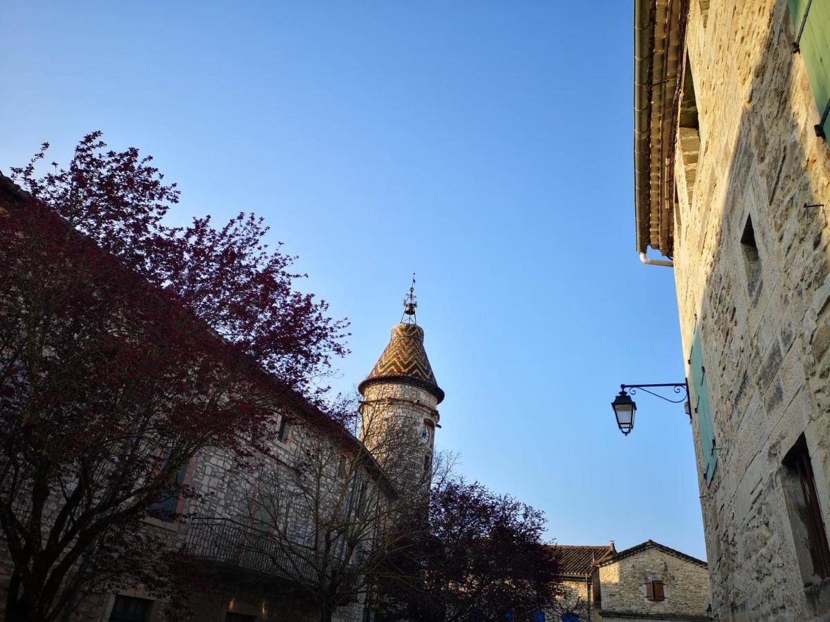 Au Clos Des Anges Bed & Breakfast Saint-Jean-de-Maruéjols-et-Avéjan Екстериор снимка